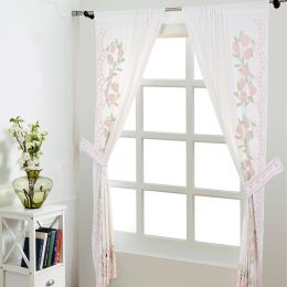 Bloomfield Collection Curtain Set in Rose